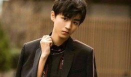 吃瓜爆料王俊凯杨紫视频,吃瓜爆料视频曝光